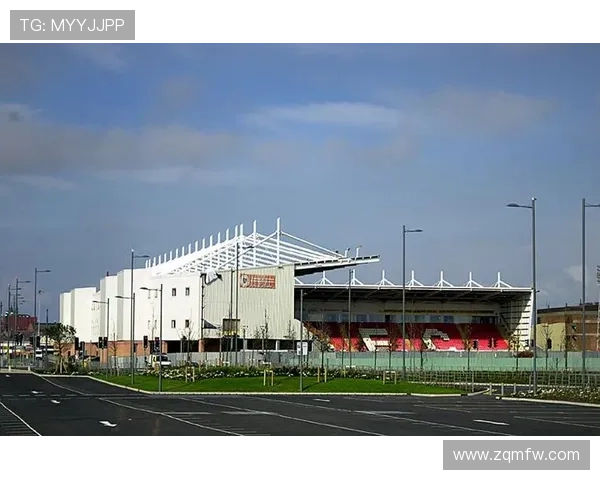 布莱克浦足球俱乐部历史沿革与英格兰足球文化的深度解析 布莱克浦足球俱乐部历史沿革与英格兰足球文化的深度解析