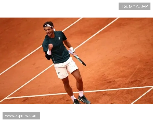 新生代球星强势崛起全面点燃本赛季国际网坛前所未有的激烈竞争热潮 新生代球星强势崛起全面点燃本赛季国际网坛前所未有的激烈竞争热潮