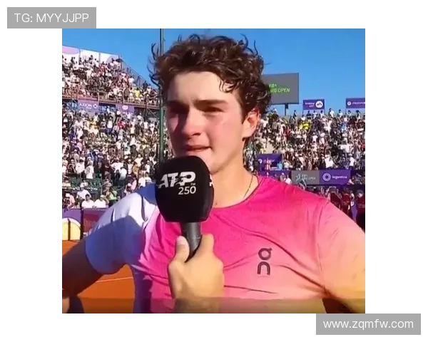 网球新星崛起：年轻选手勇夺大满贯，挑战世界顶尖选手席位